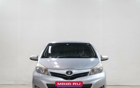 Toyota Vitz, 2013 год, 599 000 рублей, 3 фотография