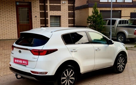 KIA Sportage IV рестайлинг, 2018 год, 1 490 000 рублей, 4 фотография