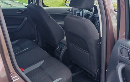 Skoda Yeti I рестайлинг, 2017 год, 1 990 000 рублей, 13 фотография