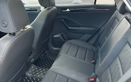Volkswagen T-Roc I, 2021 год, 2 250 000 рублей, 7 фотография