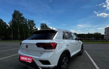 Volkswagen T-Roc I, 2021 год, 2 250 000 рублей, 4 фотография