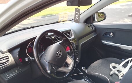 KIA Rio III рестайлинг, 2013 год, 800 000 рублей, 9 фотография