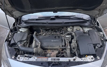 Opel Astra J, 2010 год, 600 000 рублей, 16 фотография
