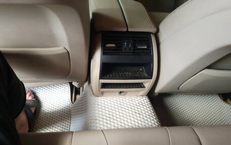 BMW 5 серия, 2012 год, 1 420 000 рублей, 2 фотография