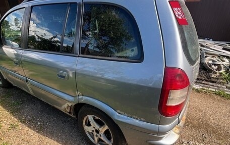 Opel Zafira A рестайлинг, 2004 год, 250 000 рублей, 11 фотография