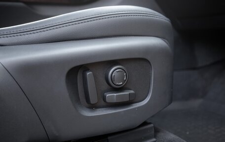 Land Rover Range Rover Evoque II, 2024 год, 5 486 065 рублей, 17 фотография