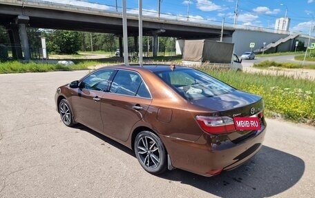 Toyota Camry, 2018 год, 2 500 000 рублей, 4 фотография