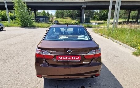 Toyota Camry, 2018 год, 2 500 000 рублей, 5 фотография