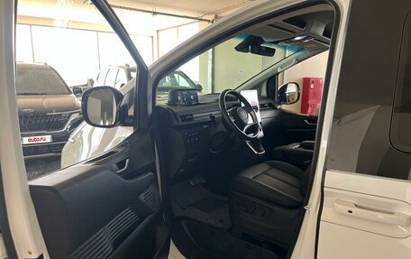 Hyundai Staria, 2025 год, 5 998 000 рублей, 17 фотография