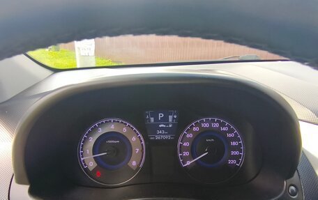 Hyundai Solaris II рестайлинг, 2013 год, 700 000 рублей, 10 фотография