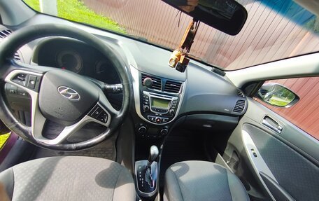 Hyundai Solaris II рестайлинг, 2013 год, 700 000 рублей, 7 фотография