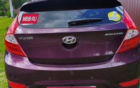 Hyundai Solaris II рестайлинг, 2013 год, 700 000 рублей, 3 фотография