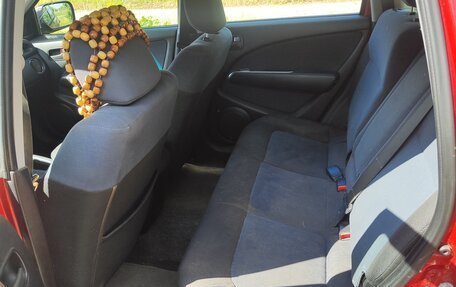 Mitsubishi Outlander III рестайлинг 3, 2005 год, 490 000 рублей, 11 фотография