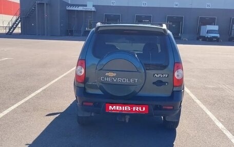 Chevrolet Niva I рестайлинг, 2010 год, 560 000 рублей, 5 фотография