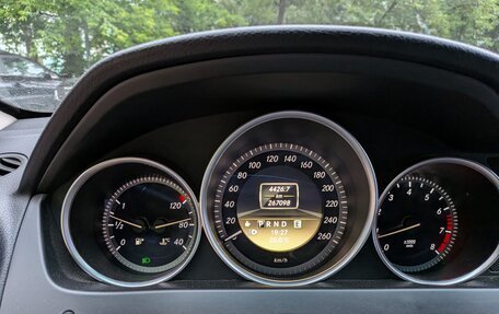 Mercedes-Benz C-Класс, 2011 год, 1 190 000 рублей, 10 фотография