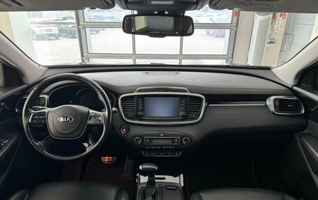KIA Sorento III Prime рестайлинг, 2019 год, 2 750 000 рублей, 10 фотография