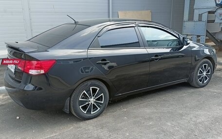 KIA Cerato III, 2009 год, 800 000 рублей, 3 фотография