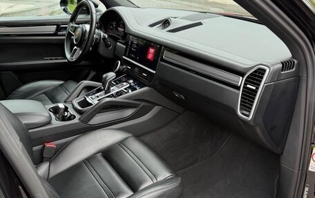 Porsche Cayenne III, 2018 год, 7 500 000 рублей, 6 фотография