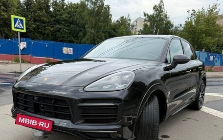 Porsche Cayenne III, 2018 год, 7 500 000 рублей, 2 фотография
