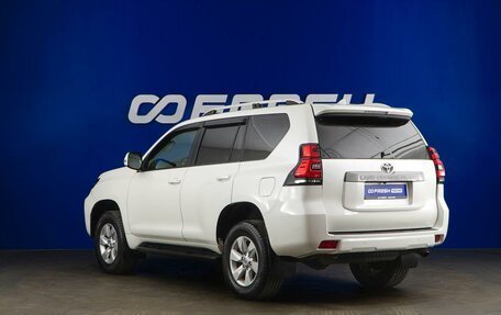 Toyota Land Cruiser Prado 150 рестайлинг 2, 2017 год, 3 455 050 рублей, 2 фотография