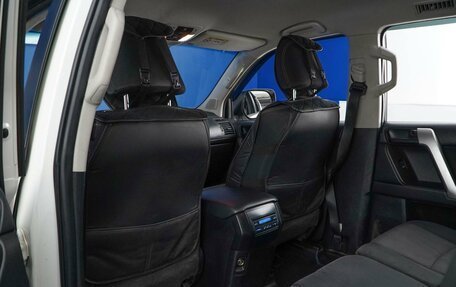 Toyota Land Cruiser Prado 150 рестайлинг 2, 2017 год, 3 455 050 рублей, 11 фотография