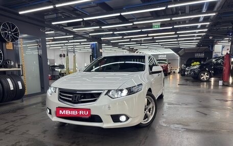 Honda Accord VIII рестайлинг, 2012 год, 1 260 000 рублей, 2 фотография