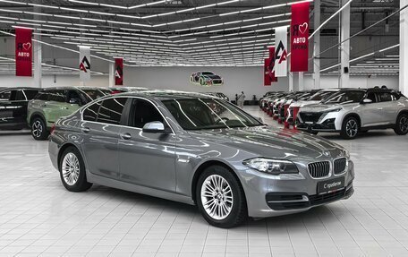 BMW 5 серия, 2015 год, 2 595 000 рублей, 2 фотография