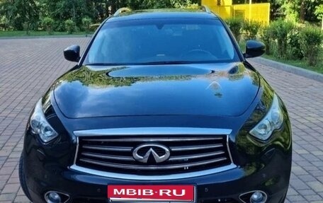 Infiniti FX II, 2012 год, 1 500 000 рублей, 8 фотография