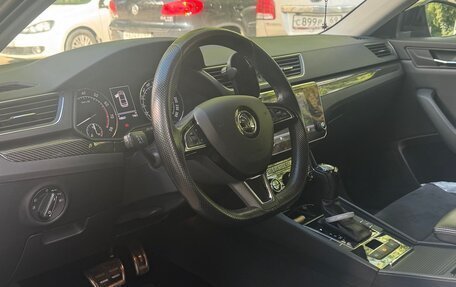 Skoda Superb III рестайлинг, 2017 год, 1 999 000 рублей, 13 фотография
