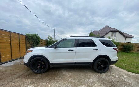 Ford Explorer VI, 2014 год, 1 790 000 рублей, 2 фотография