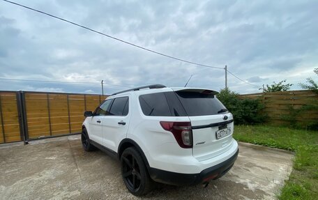 Ford Explorer VI, 2014 год, 1 790 000 рублей, 6 фотография