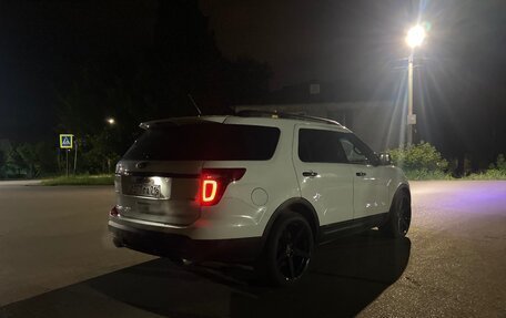 Ford Explorer VI, 2014 год, 1 790 000 рублей, 15 фотография