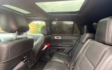 Ford Explorer VI, 2014 год, 1 790 000 рублей, 24 фотография