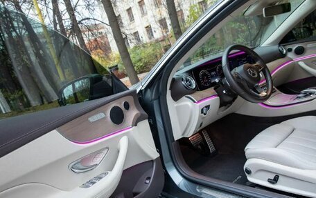 Mercedes-Benz E-Класс, 2017 год, 4 200 000 рублей, 4 фотография