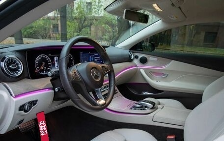 Mercedes-Benz E-Класс, 2017 год, 4 200 000 рублей, 5 фотография