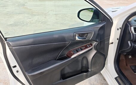 Toyota Camry, 2016 год, 2 300 000 рублей, 9 фотография