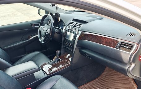 Toyota Camry, 2016 год, 2 300 000 рублей, 8 фотография