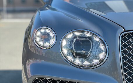 Bentley Bentayga I, 2022 год, 18 990 000 рублей, 11 фотография