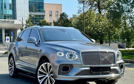 Bentley Bentayga I, 2022 год, 18 990 000 рублей, 9 фотография