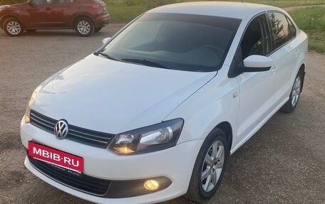 Volkswagen Polo VI (EU Market), 2012 год, 570 000 рублей, 2 фотография