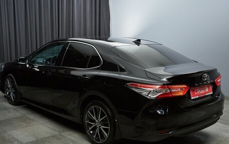 Toyota Camry, 2021 год, 2 999 000 рублей, 6 фотография