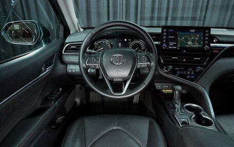 Toyota Camry, 2021 год, 2 999 000 рублей, 8 фотография