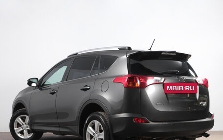 Toyota RAV4, 2014 год, 2 099 000 рублей, 5 фотография