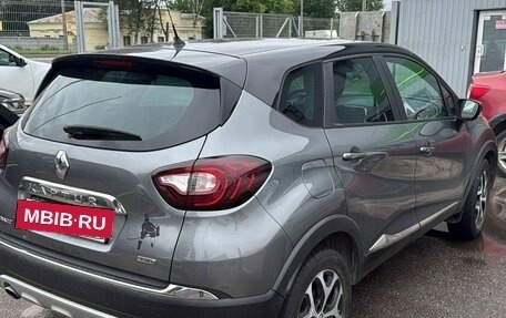 Renault Kaptur I рестайлинг, 2018 год, 1 500 000 рублей, 3 фотография