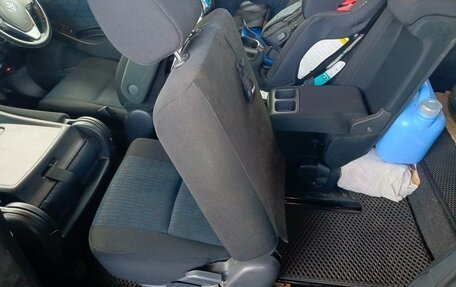Toyota ISis I, 2014 год, 1 295 000 рублей, 12 фотография
