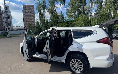 Mitsubishi Pajero Sport III рестайлинг, 2020 год, 3 500 000 рублей, 7 фотография