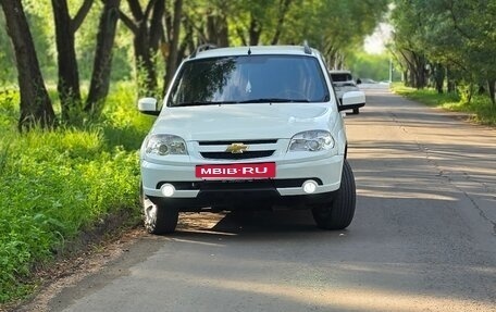 Chevrolet Niva I рестайлинг, 2015 год, 790 000 рублей, 8 фотография
