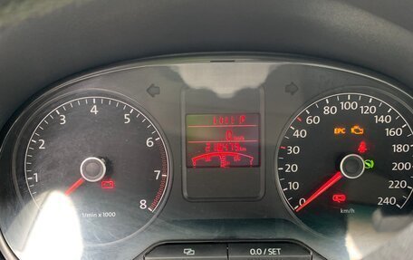 Volkswagen Polo VI (EU Market), 2011 год, 800 000 рублей, 12 фотография