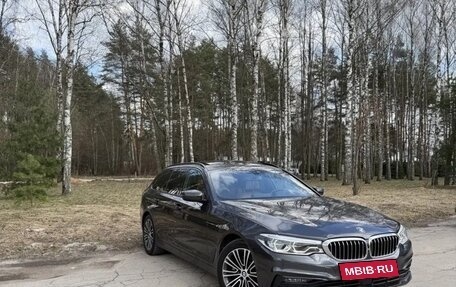 BMW 5 серия, 2019 год, 3 900 000 рублей, 3 фотография