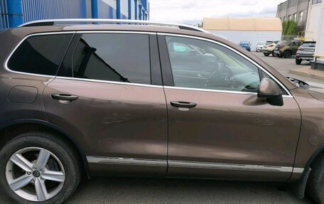Volkswagen Touareg III, 2012 год, 1 888 000 рублей, 3 фотография